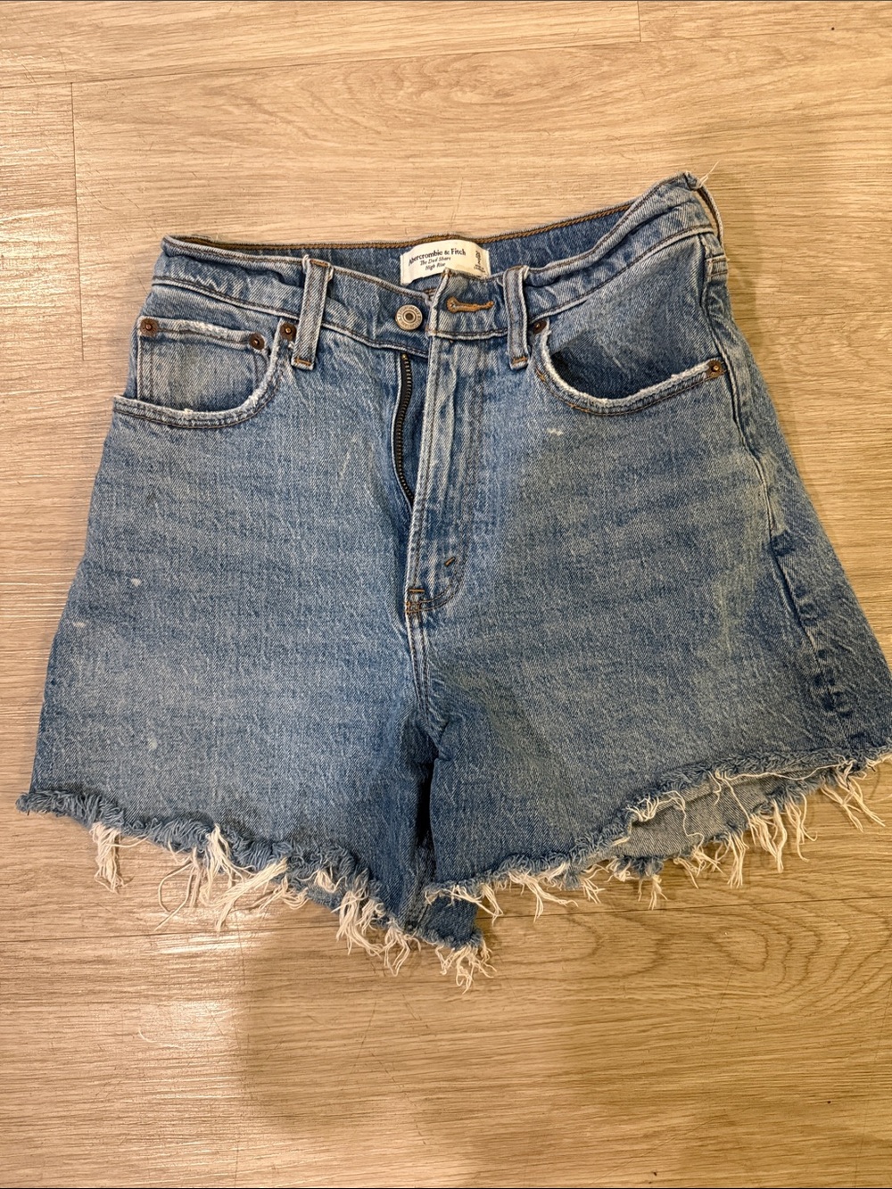 Abercrombie & Fitch Vintage Light Blue Distressed Denim Shorts Curve Love Fit